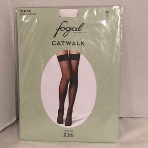 Focal Catwalk Stay Up 226 Noir Ultra Sheer Medium